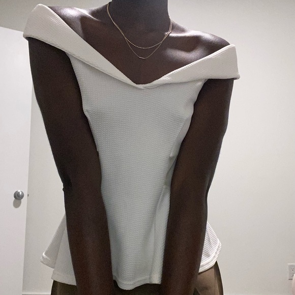 Off Shoulder Princess Tiana Style Fairy Cottage Core White Peplum Top - Picture 1 of 4